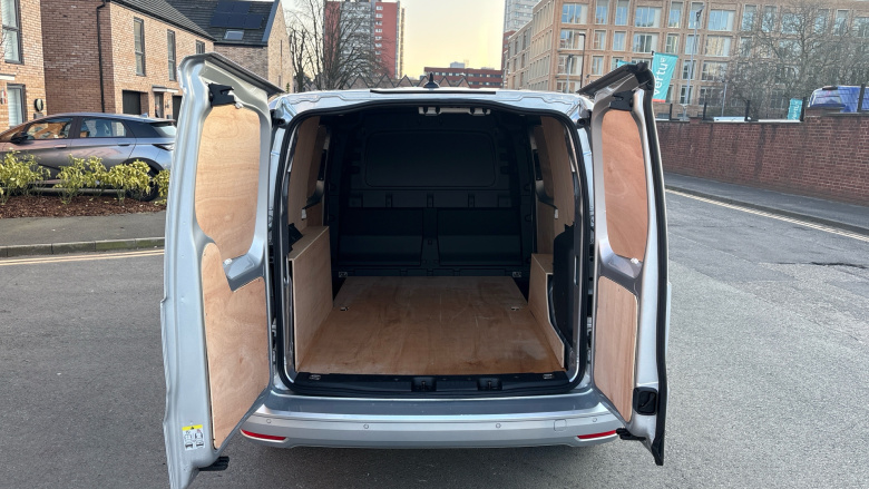 Ford Transit Connect 250 L2 Petrol 1.5 EcoBoost PHEV 150 Limited Van Auto